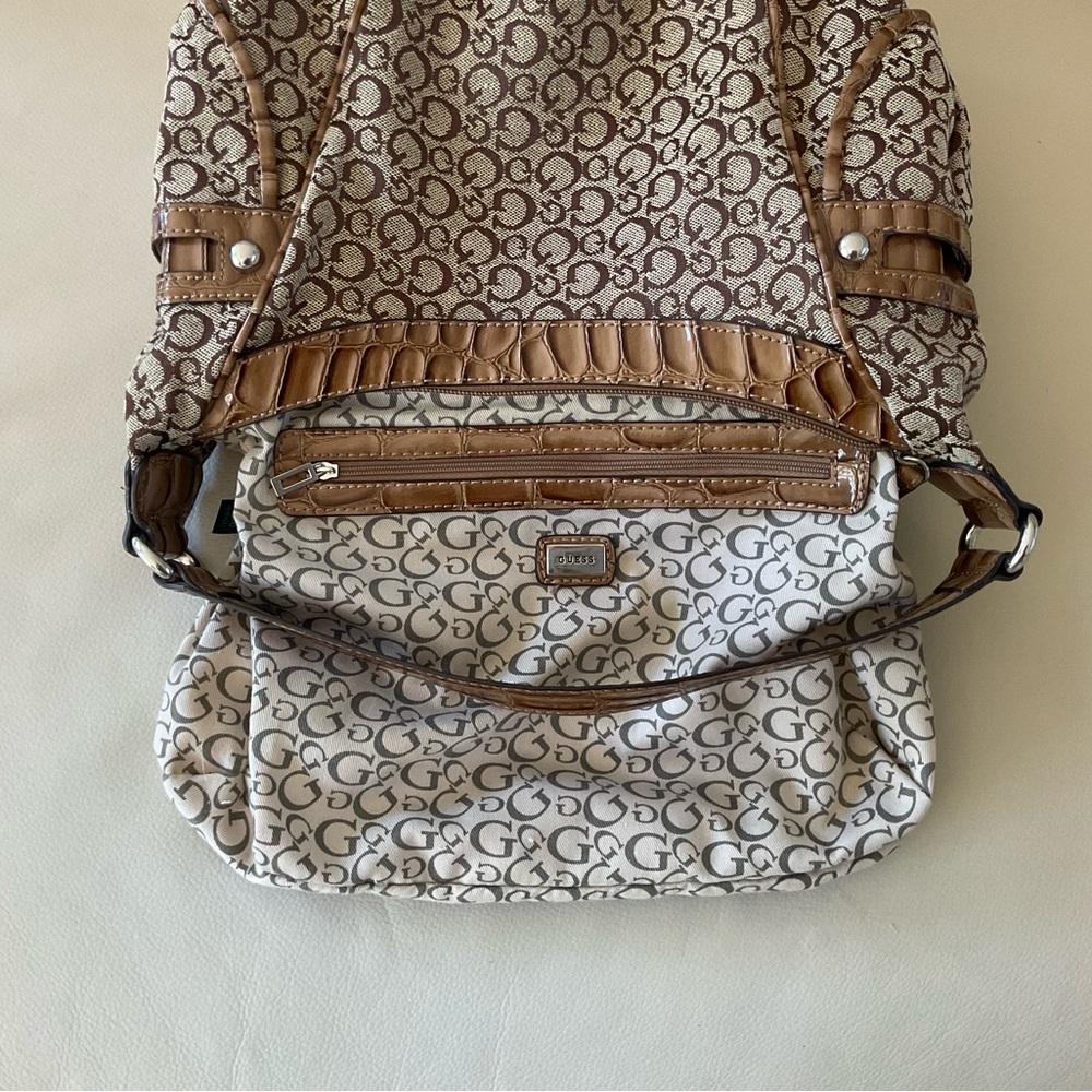 Guess ODELIA Shoulder Bag - Picture 3 of 14